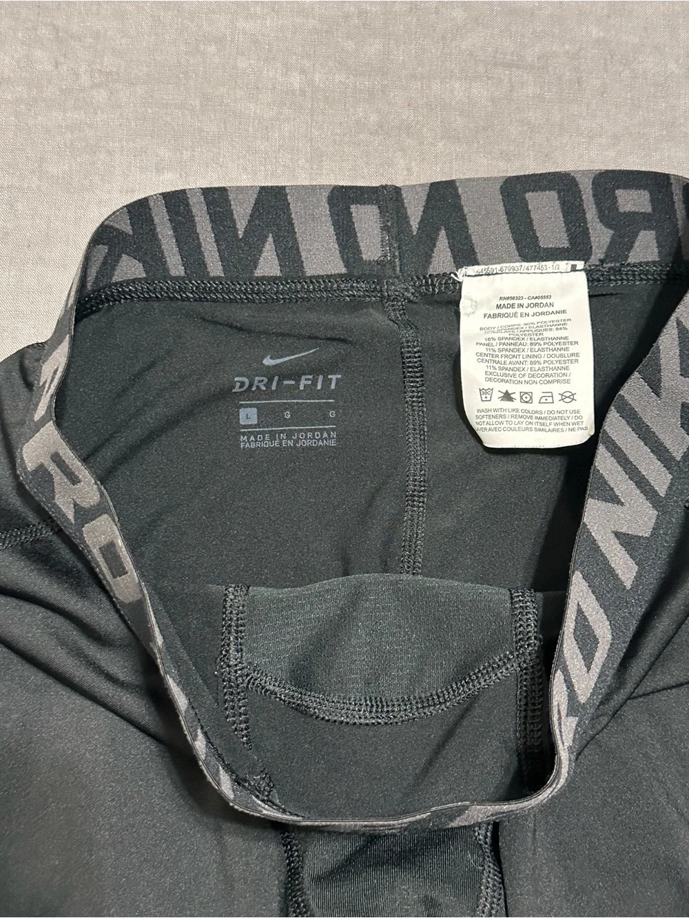 Nike Black Girls' Pro Compression Capri Leggings with White Swoosh - Picture 2 of 6